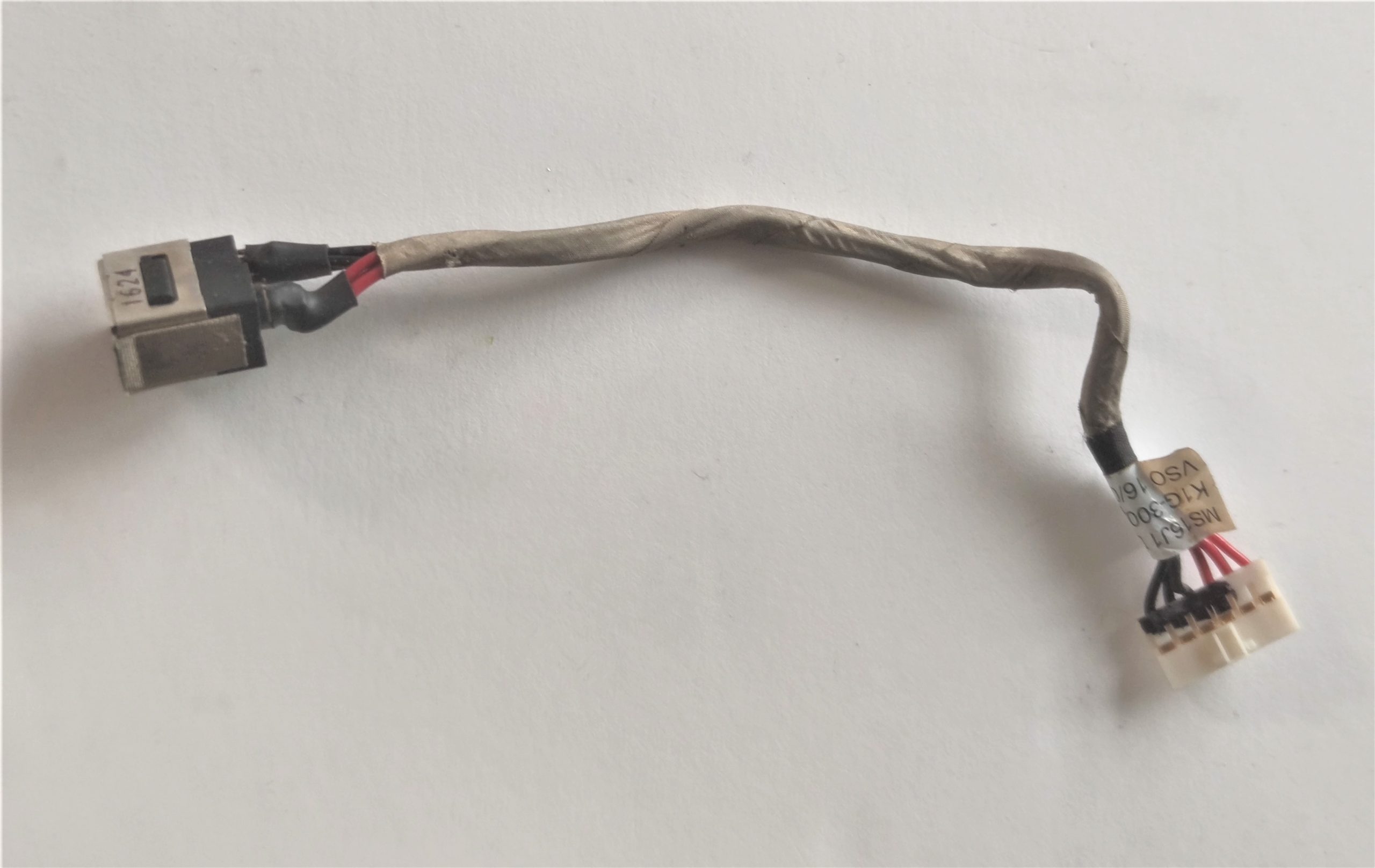 CONECTOR CORRIENTE DC JACK + CABLE MSI GE62 GE62-6QD GE62VR MS-165J