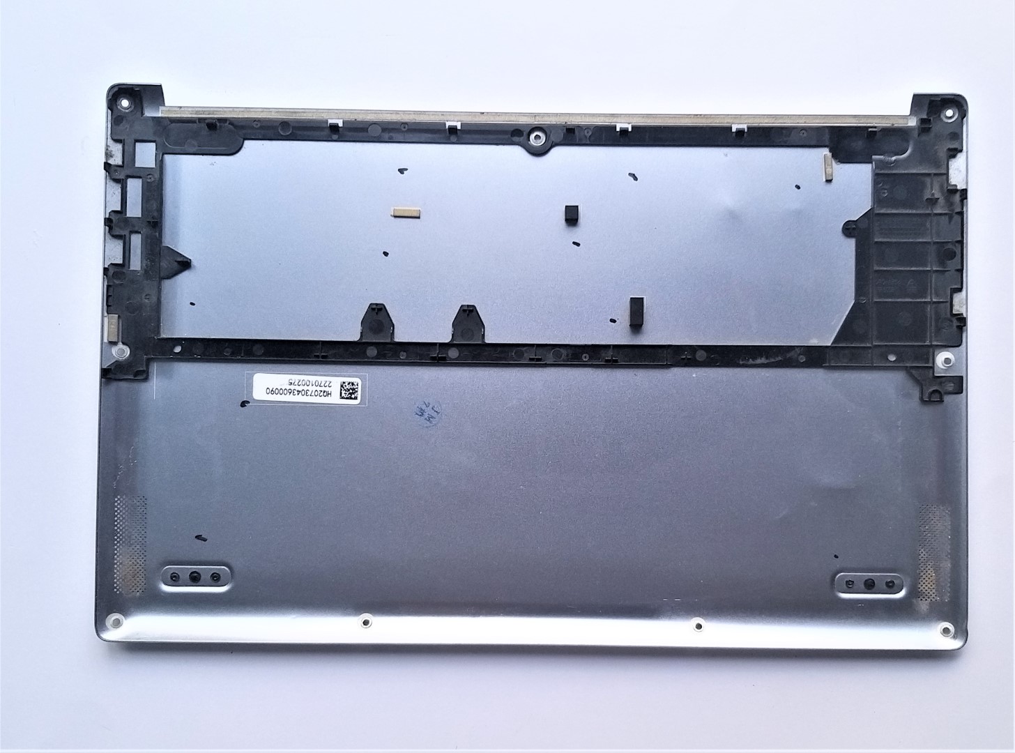 CARCASA BASE BOTTOM CASE ASUS VIVOBOOK 14 X403FA R428F S403F X403F - Imagen 2