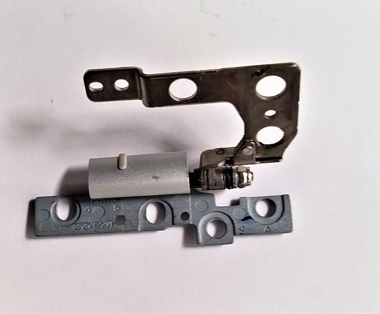 BISAGRA IZQUIERDA LEFT HINGE HP ENVY 13-D 13-D000NS