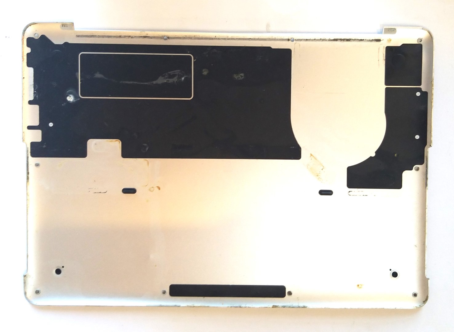 CARCASA BASE BOTTOM CASE APPLE MACBOOK PRO RETINA A1502 13" 2015 2013 2014 - Imagen 2