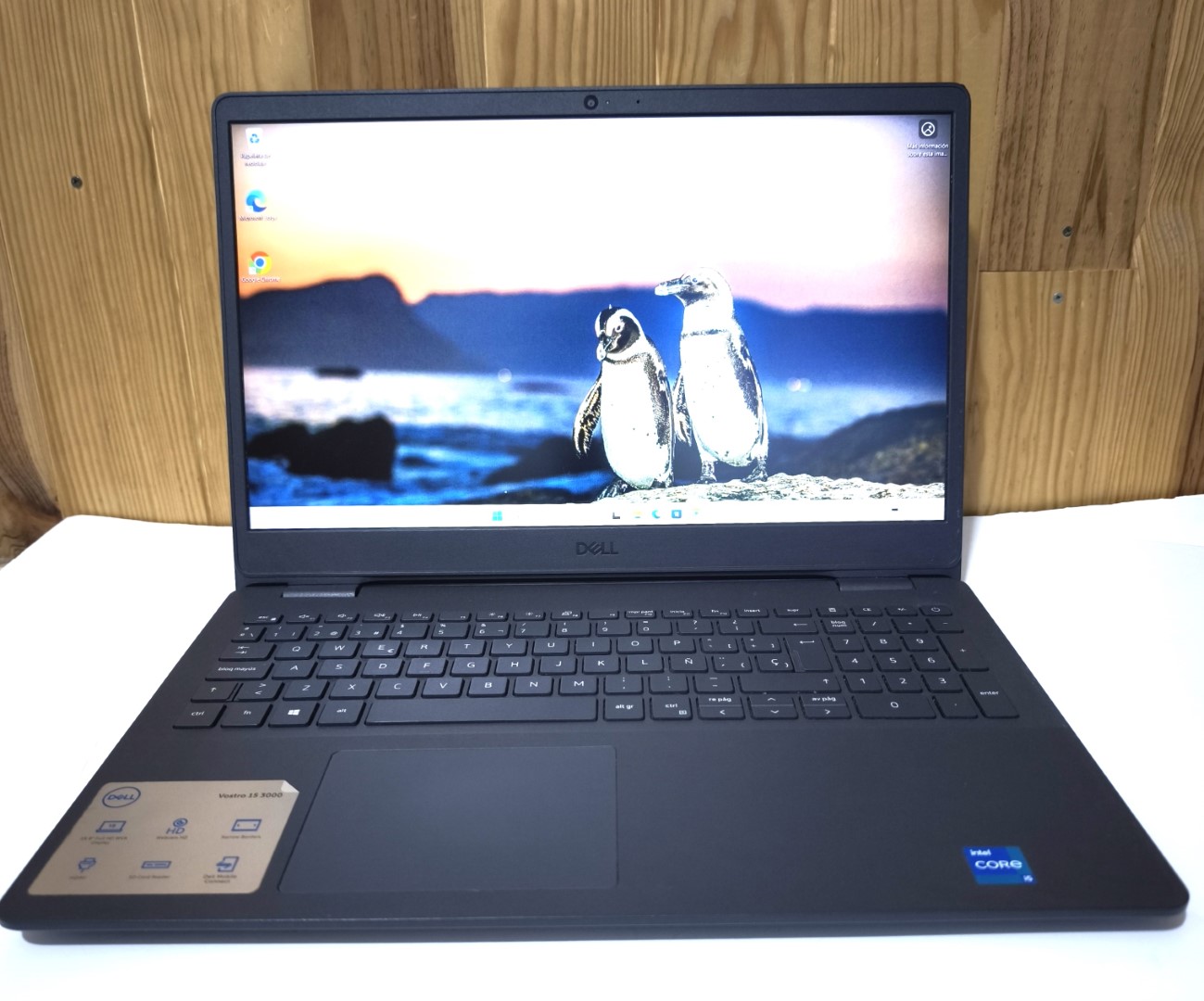 Portátil DELL VOSTRO 15-3500 I5 11th gen Excelente